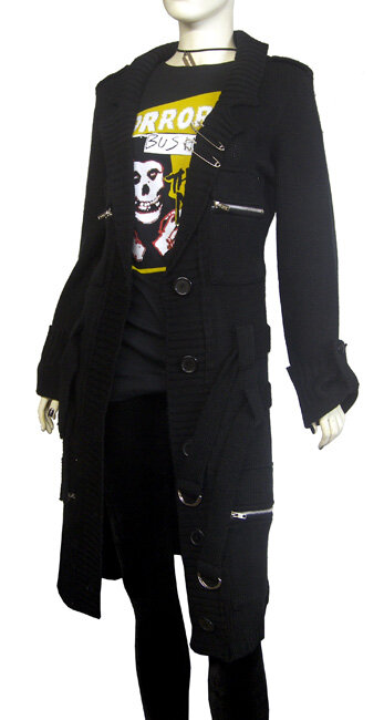 CHAQUETA LARGA CON IMPERDIBLES